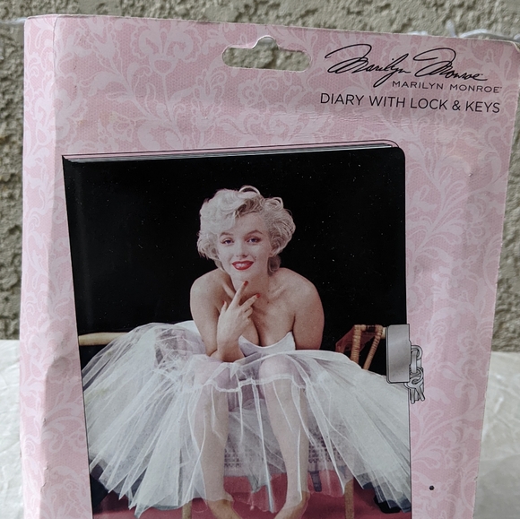 Set of 3 Marilyn Monroe Diary's - Picture 5 of 9